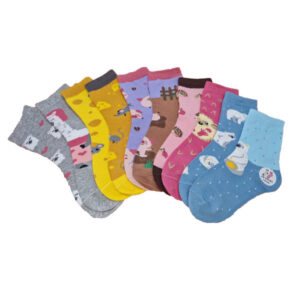 lány felemás zokni