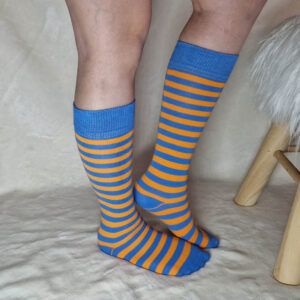 gyerek térdzokni-kék-narancs csíkos