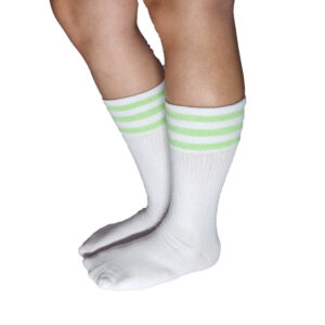 csíkos zokni magas szárral neon zöld