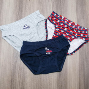 fiú alsónadrág-focis