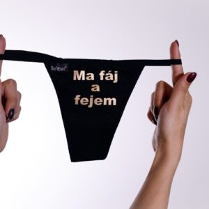 vicces tanga-ma fáj a fejem