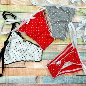 pöttyös tanga-lucifer