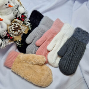 Kötött hosszában mintás 1 ujjas kesztyű