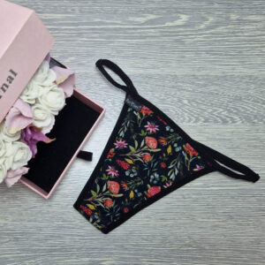 barones pántos tanga fekete