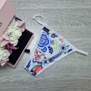 barones pántos tanga virág mintás fehér