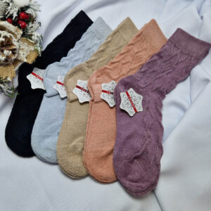 női vastag zsenilia zokni anyagában mintás