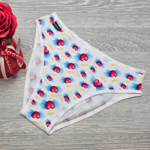 barones bikini fazonú normál női alsó szivecske mintás