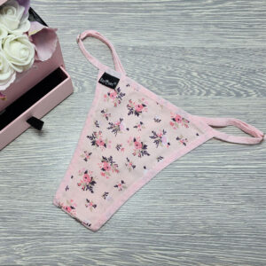 barones pántos tanga rózsaszín virágos