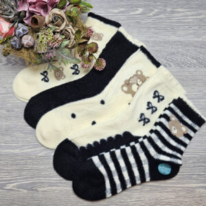 Női gyapjú zokni maci mintás NB2068