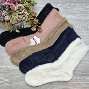 Női pihe puha szőrös zokni NB2172