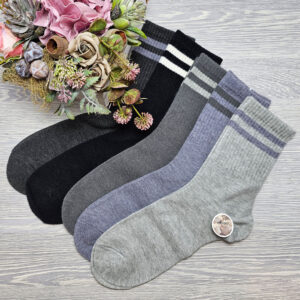 csíkos férfi gyapjú zokni