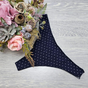 Varrat nélküli TANGA KÉK-PÖTTYÖS mintás