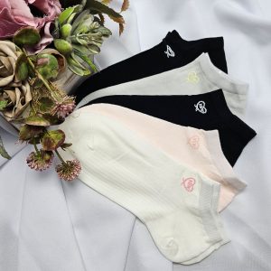 női anyagában mintás titokzokni NDX2535