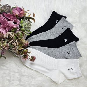 női köztes szárú bordázott zokni NZX2587