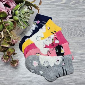 Bébi lány csúszásgátlós zokni BN8701