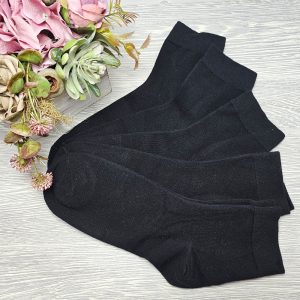 férfi köztes szárú fekete zokni FZ082