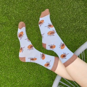 mintás zokni-kullancsos