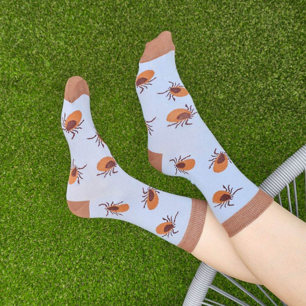 mintás zokni-kullancsos