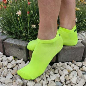 női titokzokni neon színekben-citromsárga